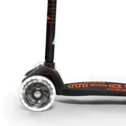 Maxi Micro Deluxe LED Scooter - Black -Blade Skate Shop Xng7 Wjp
